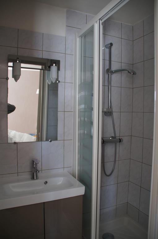 La Petite Cour Hotel Trouville-sur-Mer Kamer foto